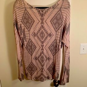 Light pink pattern sweater